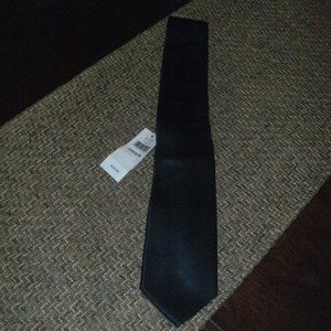 NWT Banana Republic Factory Navy Blue Tie Necktie 50% silk 50% polyester OS